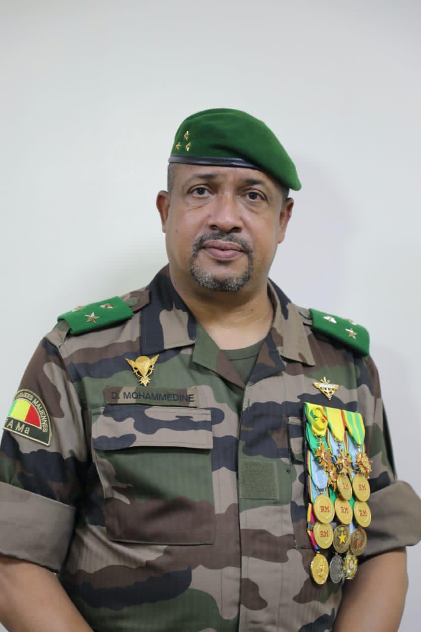 Curriculum Vitae du Ministre de la Sécurité et de la Protection Civile